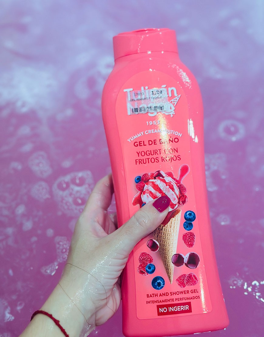 GEL YOGURT Y FRUTOS ROJOS