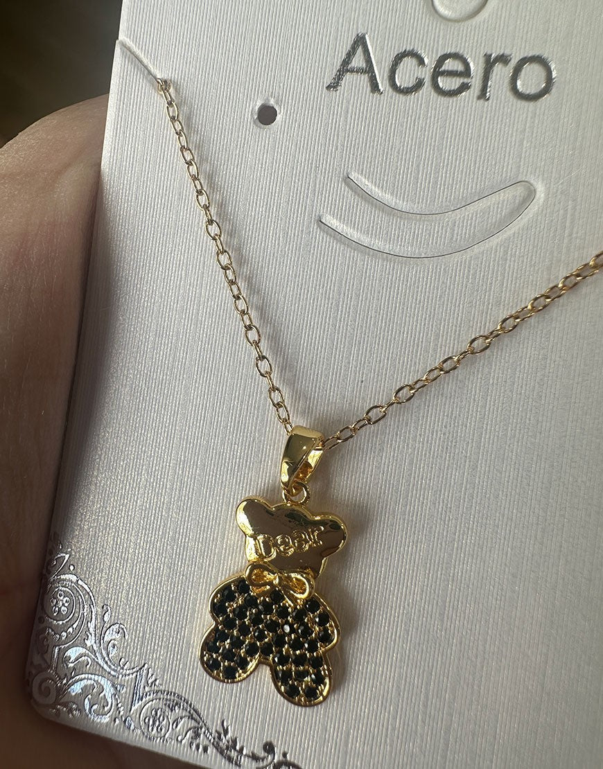 6. COLLAR OSO NEGRO