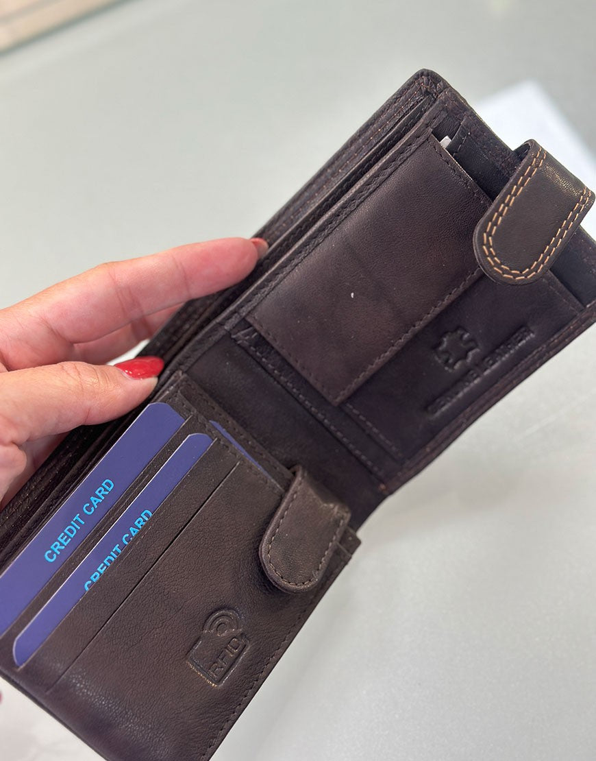 4. CARTERA HOMBRE PIEL