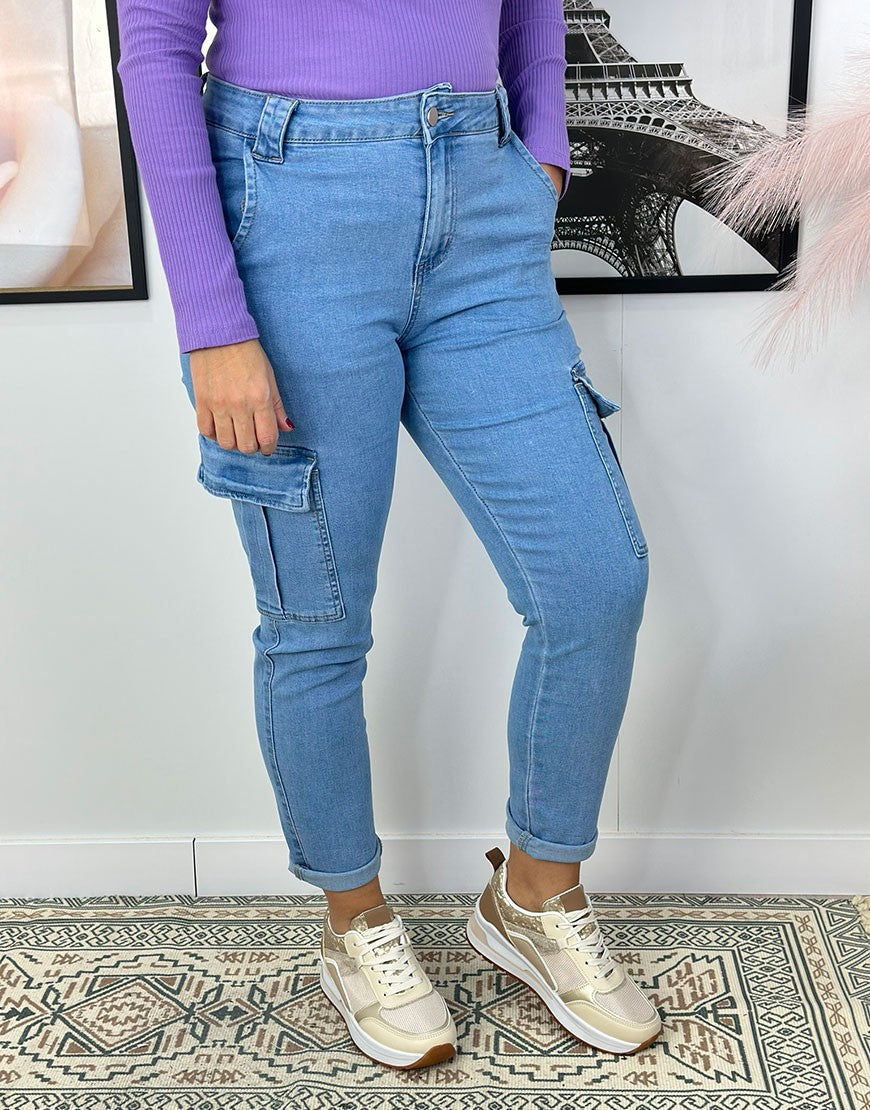 PANTALON VAQUERO CARGO