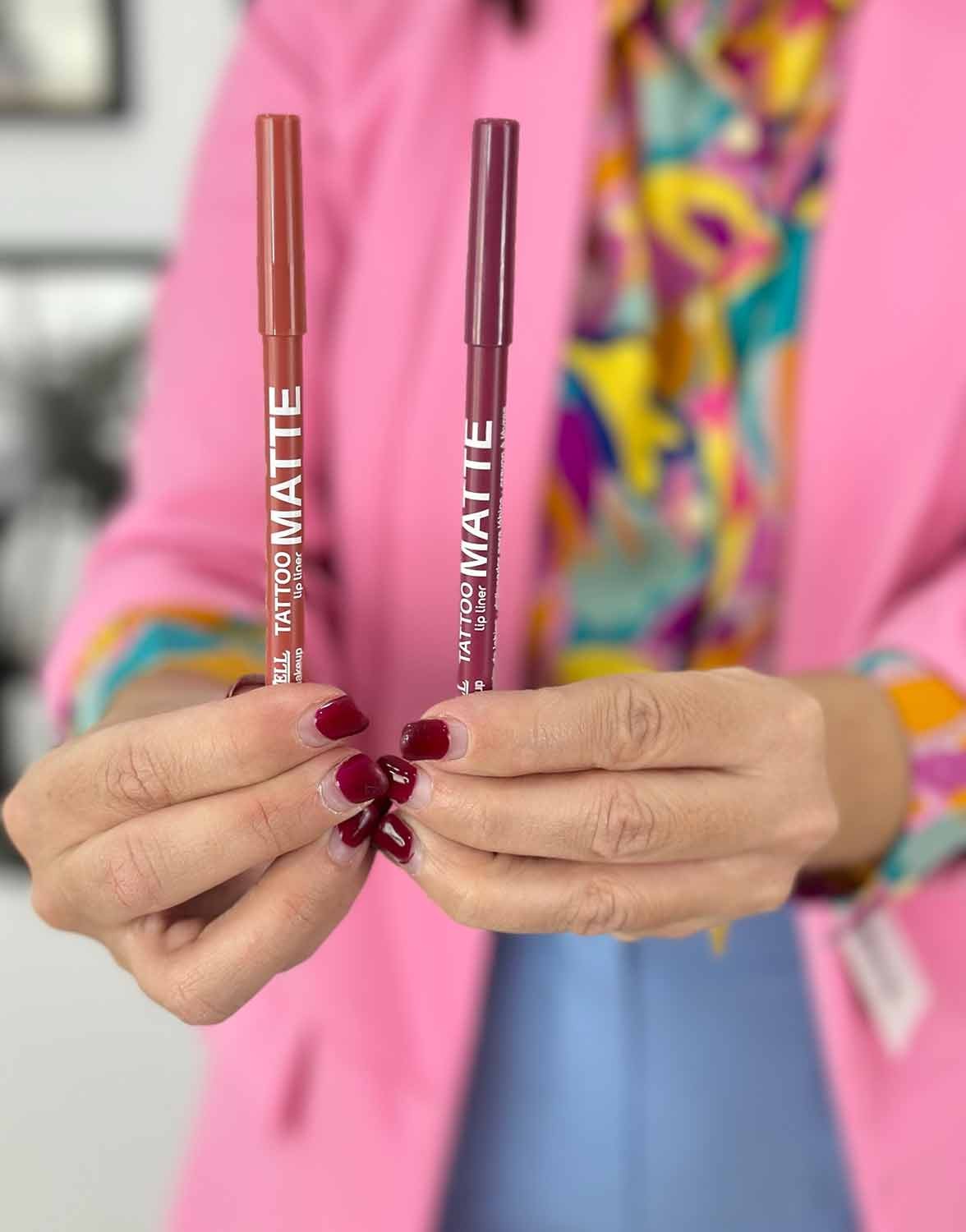 LAPIZ LABIAL