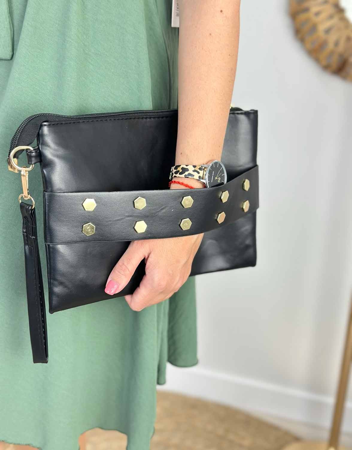 CARTERA POLIPIEL TACHUELAS