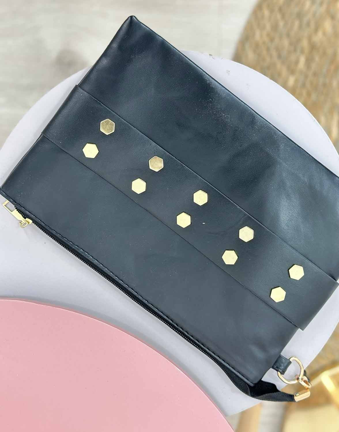 CARTERA POLIPIEL TACHUELAS