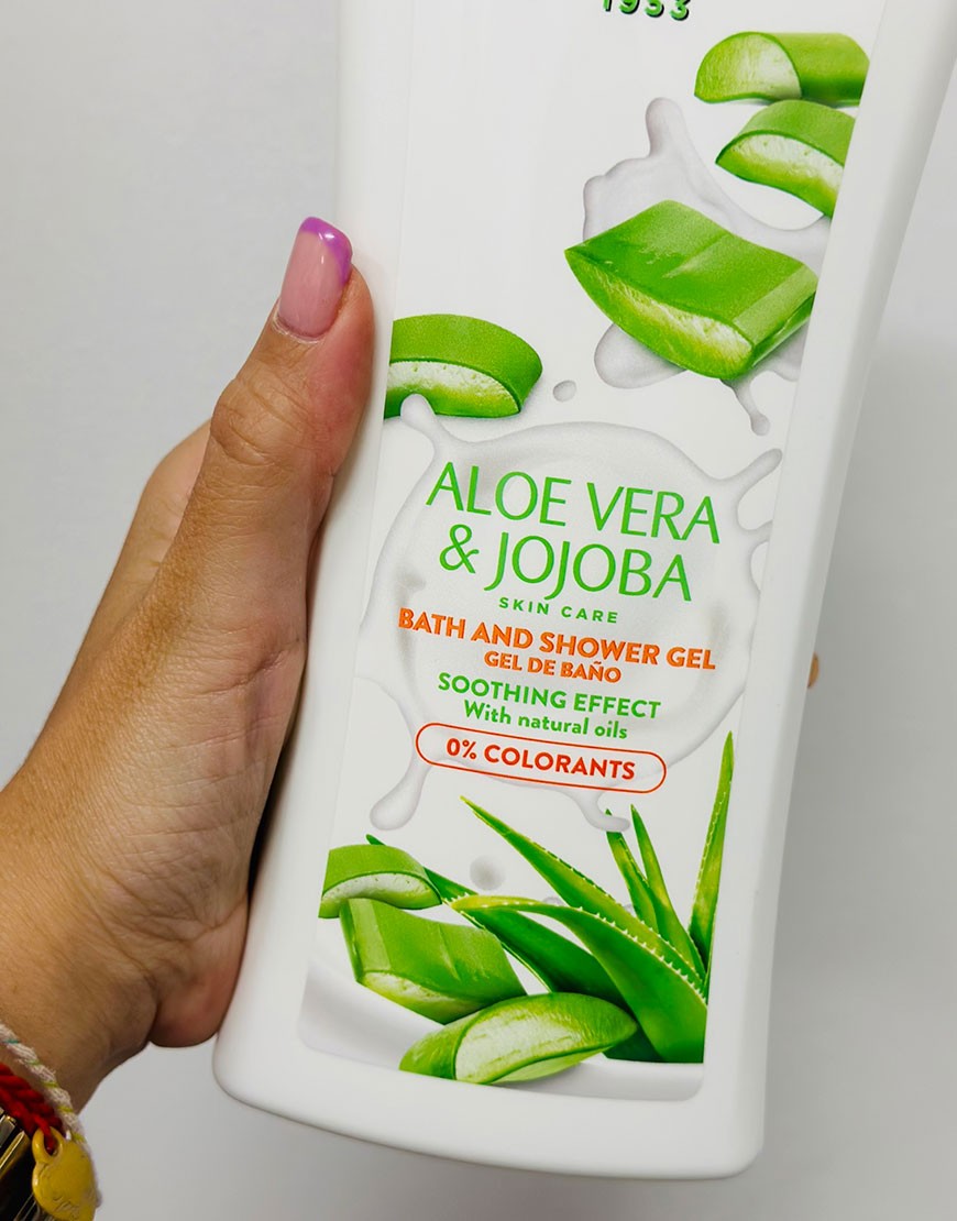 GEL ALOE VERA Y JOJOBA
