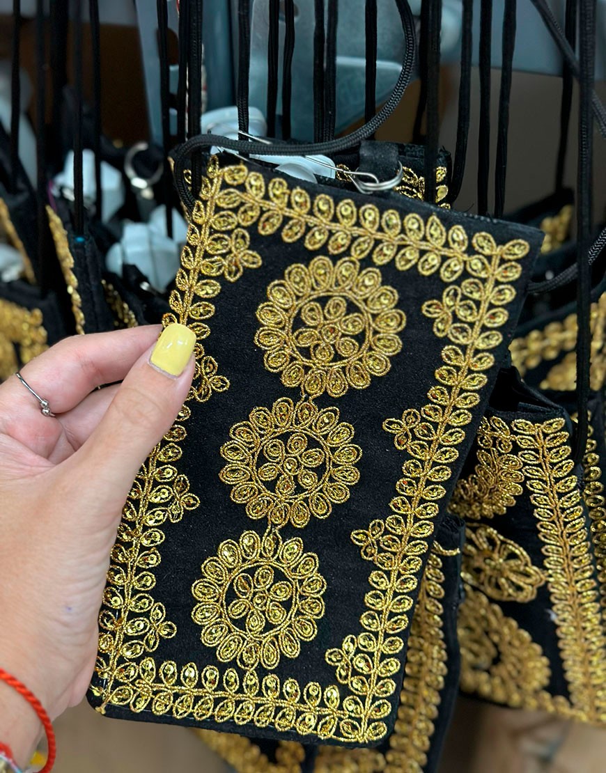 BOLSO MOVIL ARABE