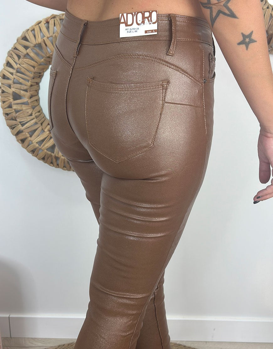 PANTALON ENCERADO BRILLO