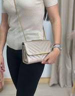 BOLSO RIGIDO R249