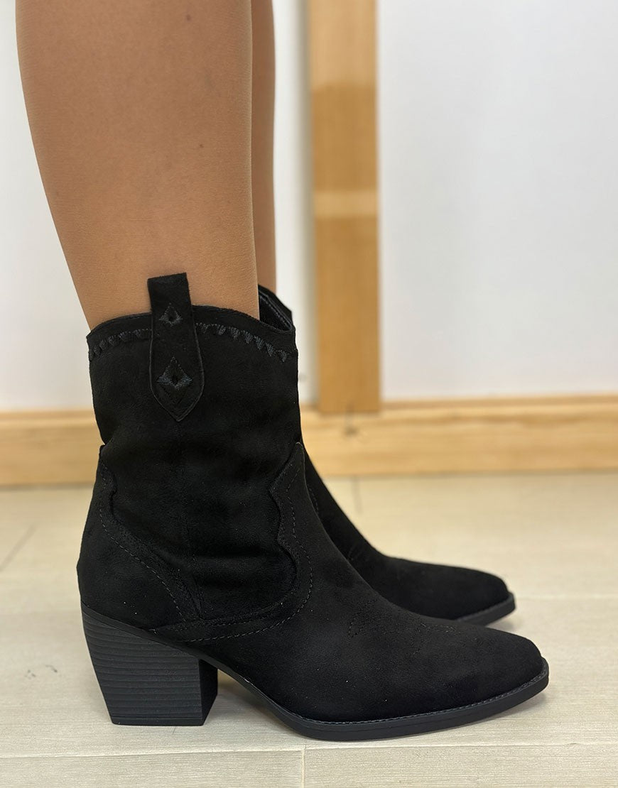 BOTIN COWBOY BORDADO 36/41