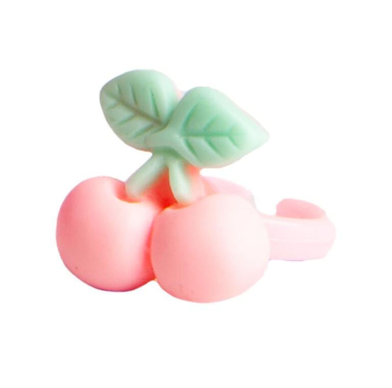 PINTAUÑAS + ANILLO YUMMY MARTINELIA