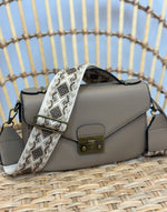 BOLSO CON CINTA 960