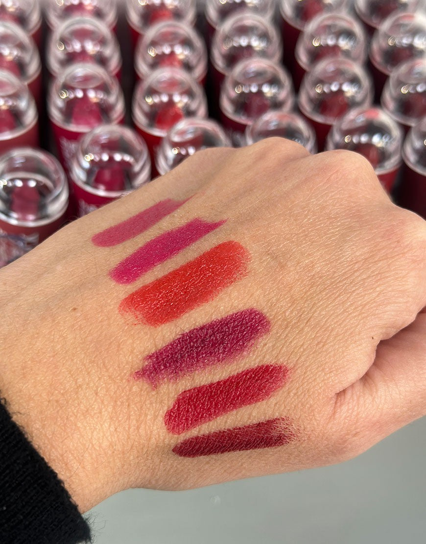 LABIAL STICK