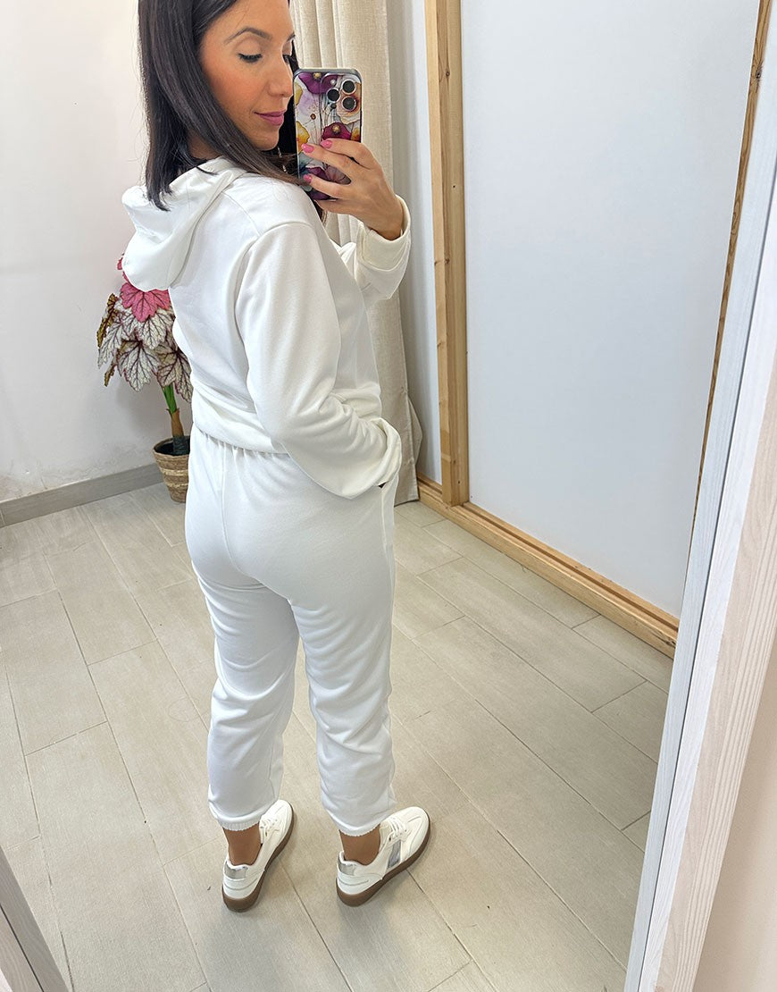 CHANDAL MIELE