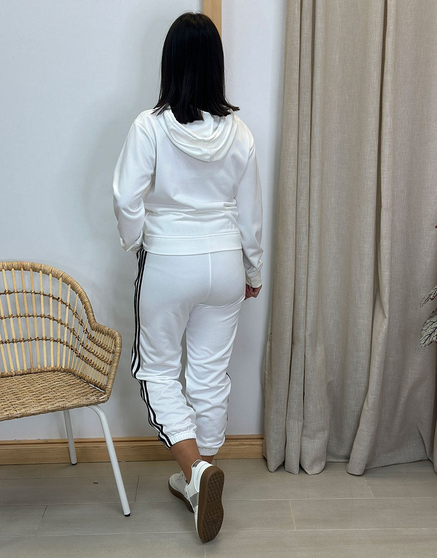 CHANDAL LINE