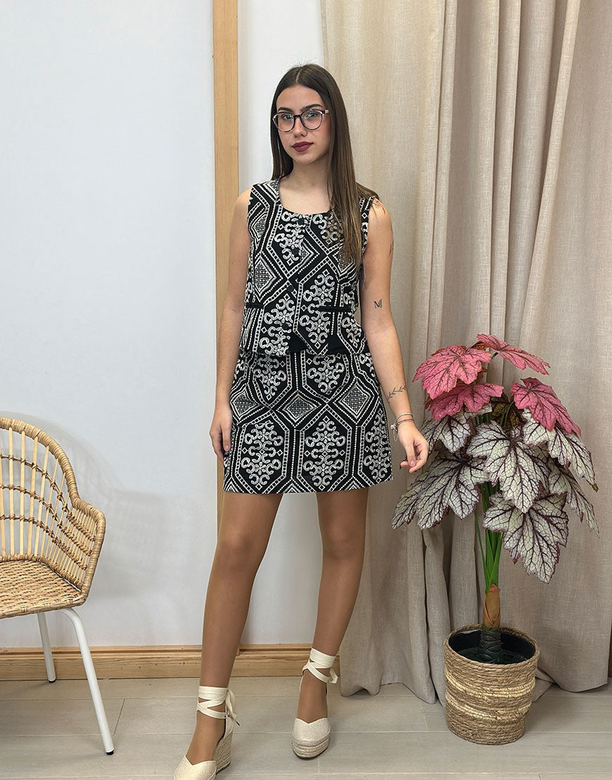 CONJUNTO FALDA Y CHALECO
