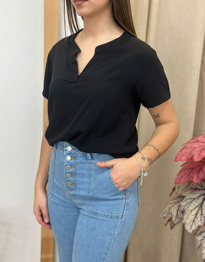 BLUSA BASICA PICO