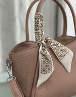 BOLSO CON LAZO