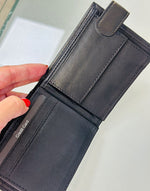 2. CARTERA HOMBRE PIEL