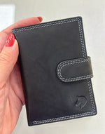 3. CARTERA HOMBRE PIEL