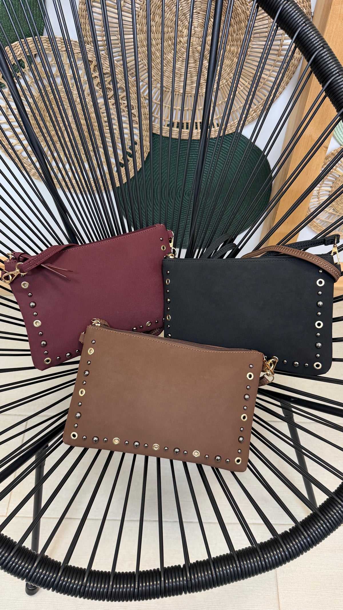 BOLSO/CARTERA TACHUELAS