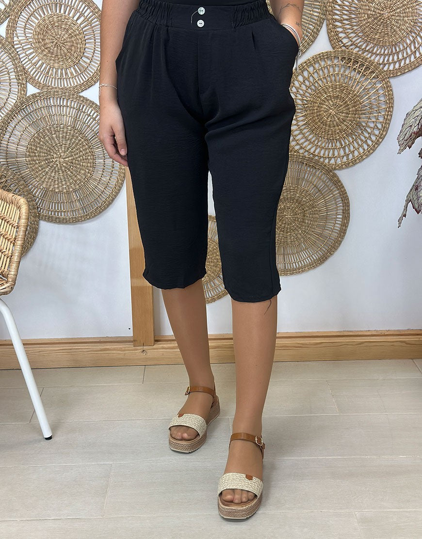 PANTALON PIRATA TELA BOTONES