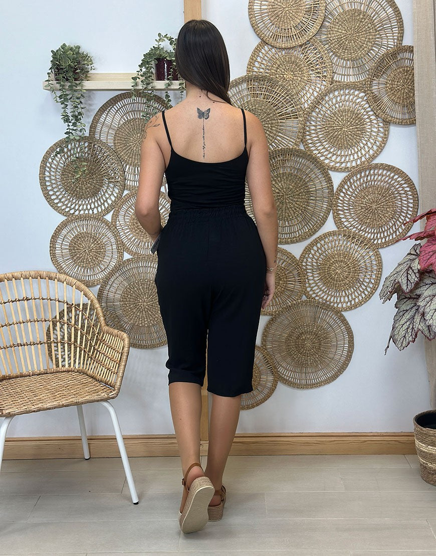 PANTALON PIRATA TELA BOTONES