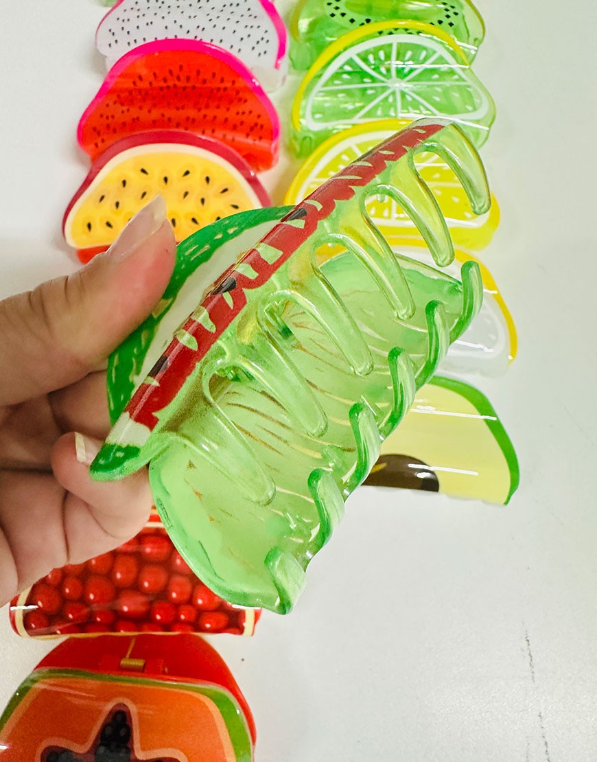 PINZA FRUTAS