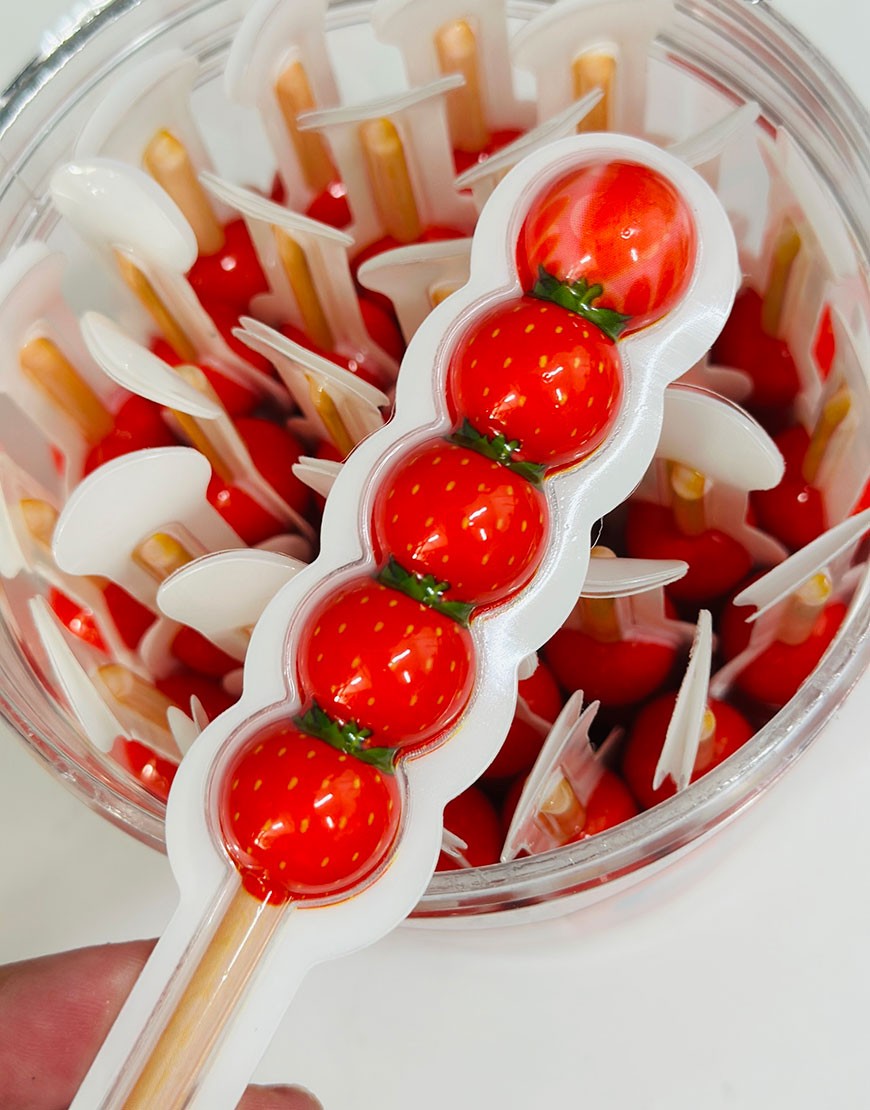 CHUCHE PINCHO STRAWBERRY
