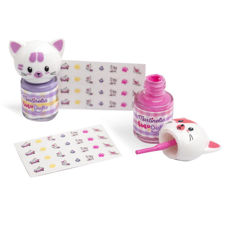 SET PINTAUÑAS + PEGATINAS MARTINELIA