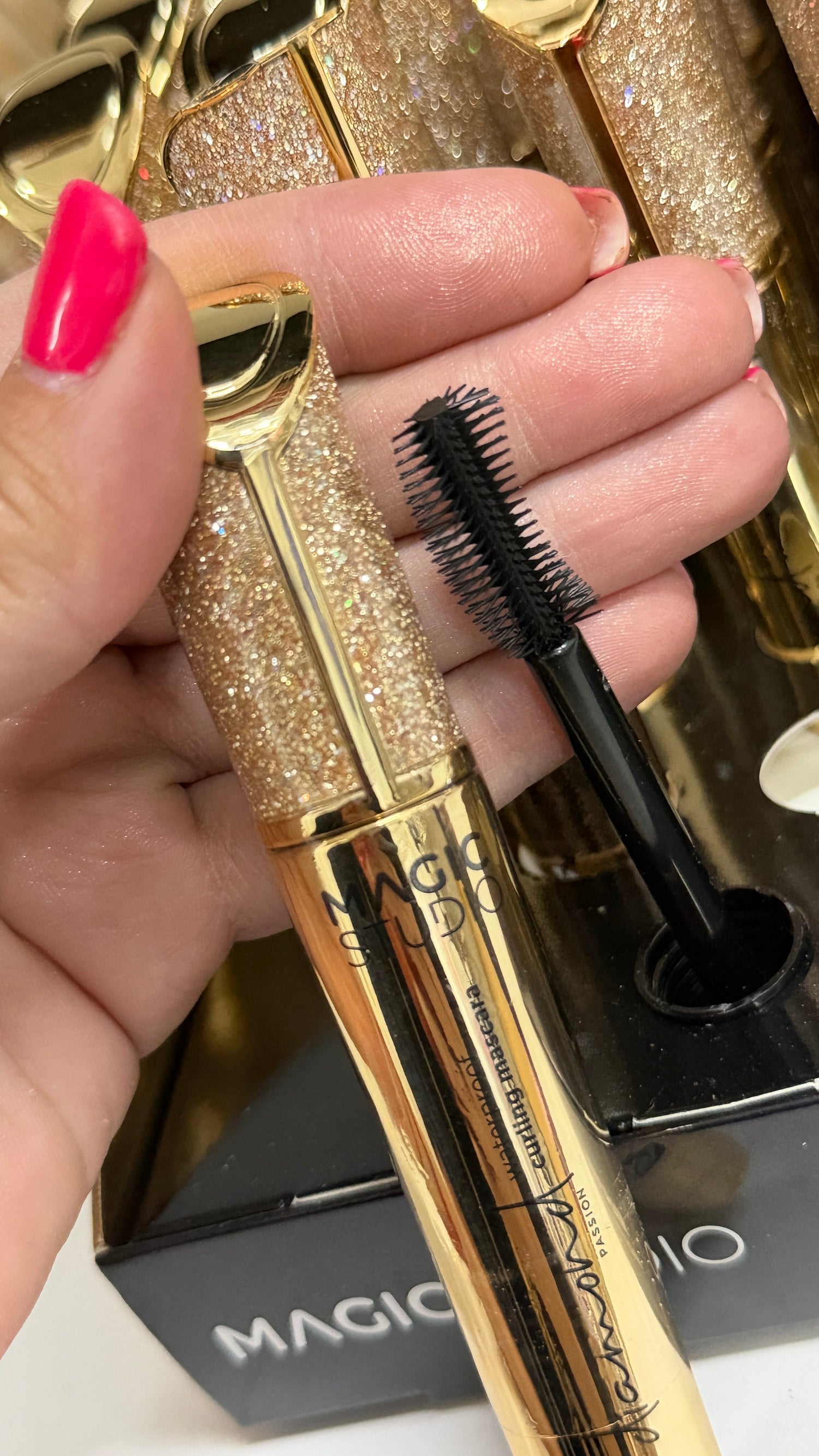 MASCARA DIAMOND WATERPROOF MAGIC STUDIO