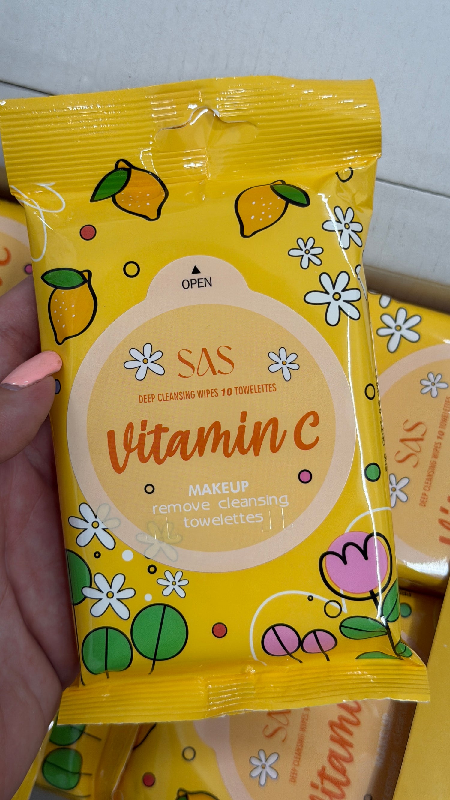 TOALLITAS DESMAQUILLANTES VITAMINA C