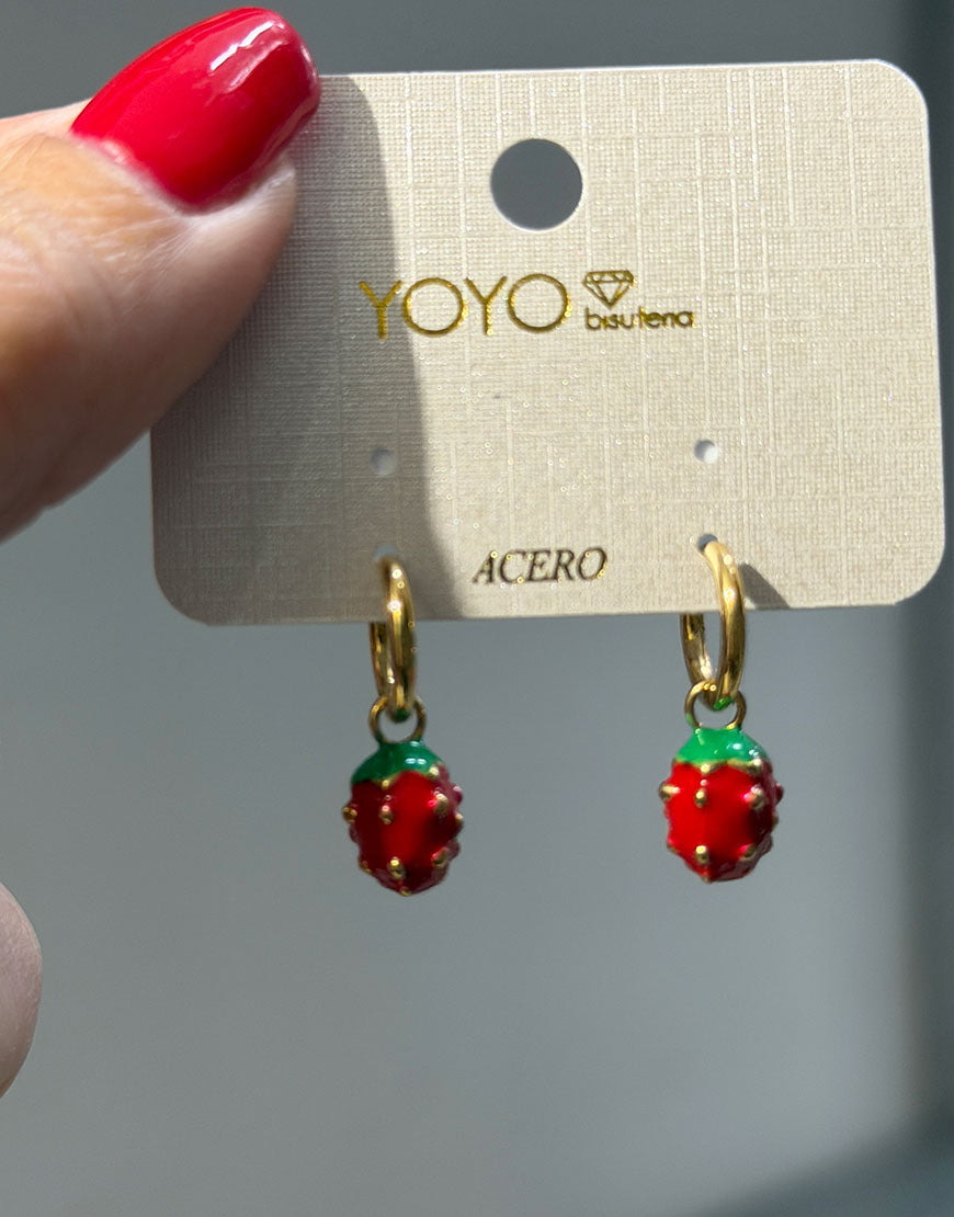 35. PENDIENTES FRESAS
