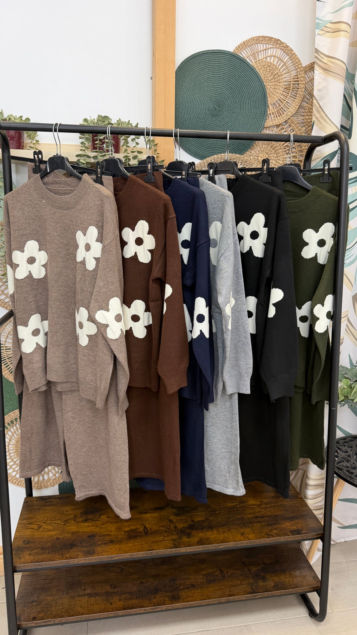 CONJUNTO PUNTO FLORES