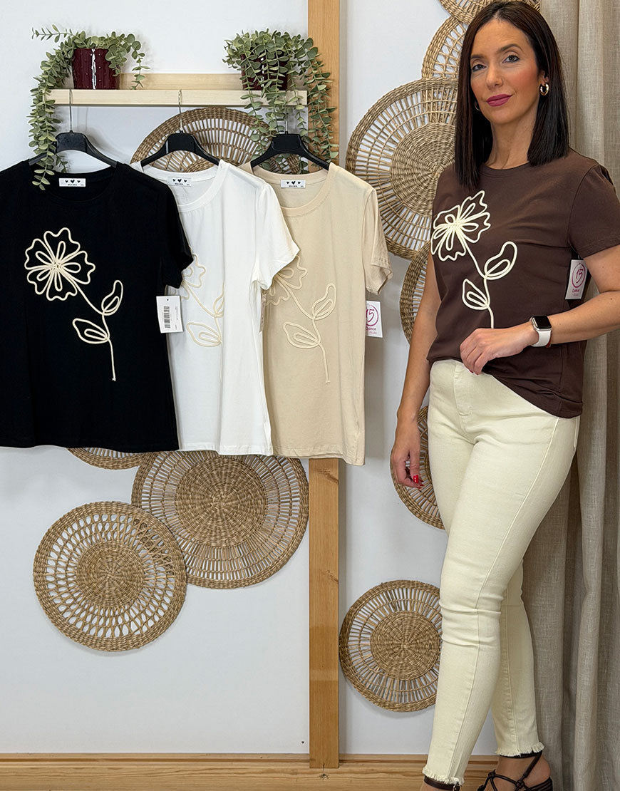 CAMISETA FLOR ONE
