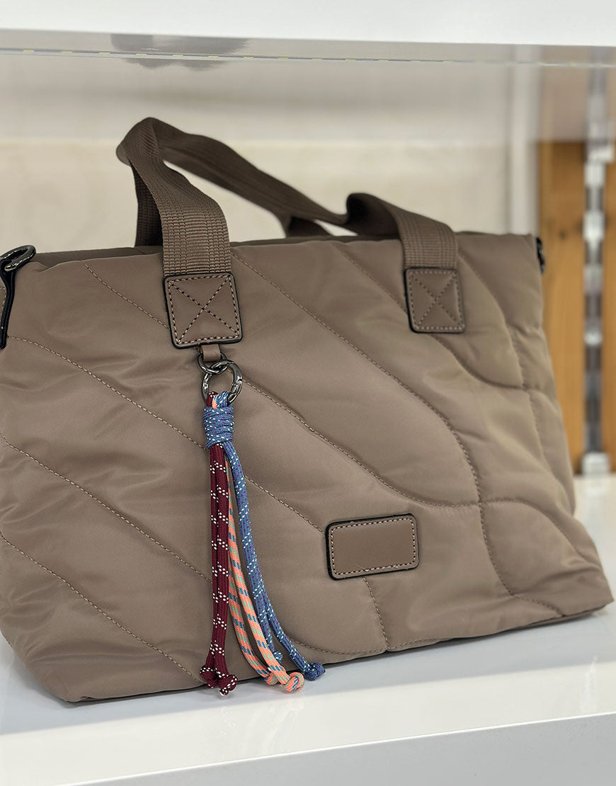 #TAUPE