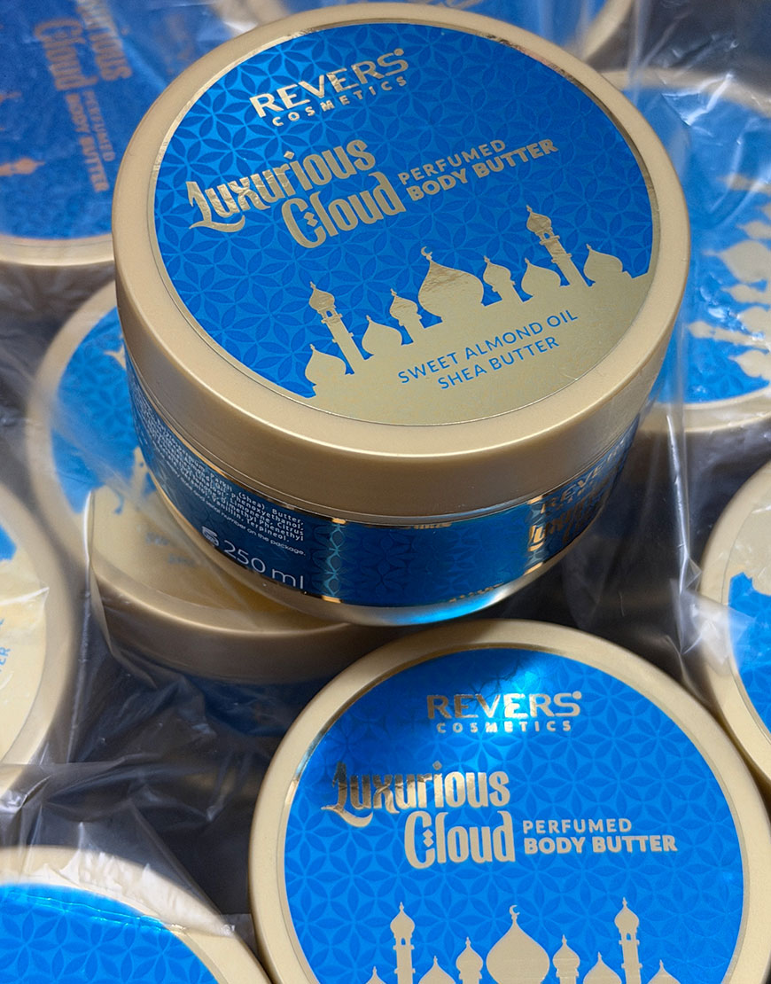 CREMA CORPORAL PERFUMADA LUXURIOUS CLOUD