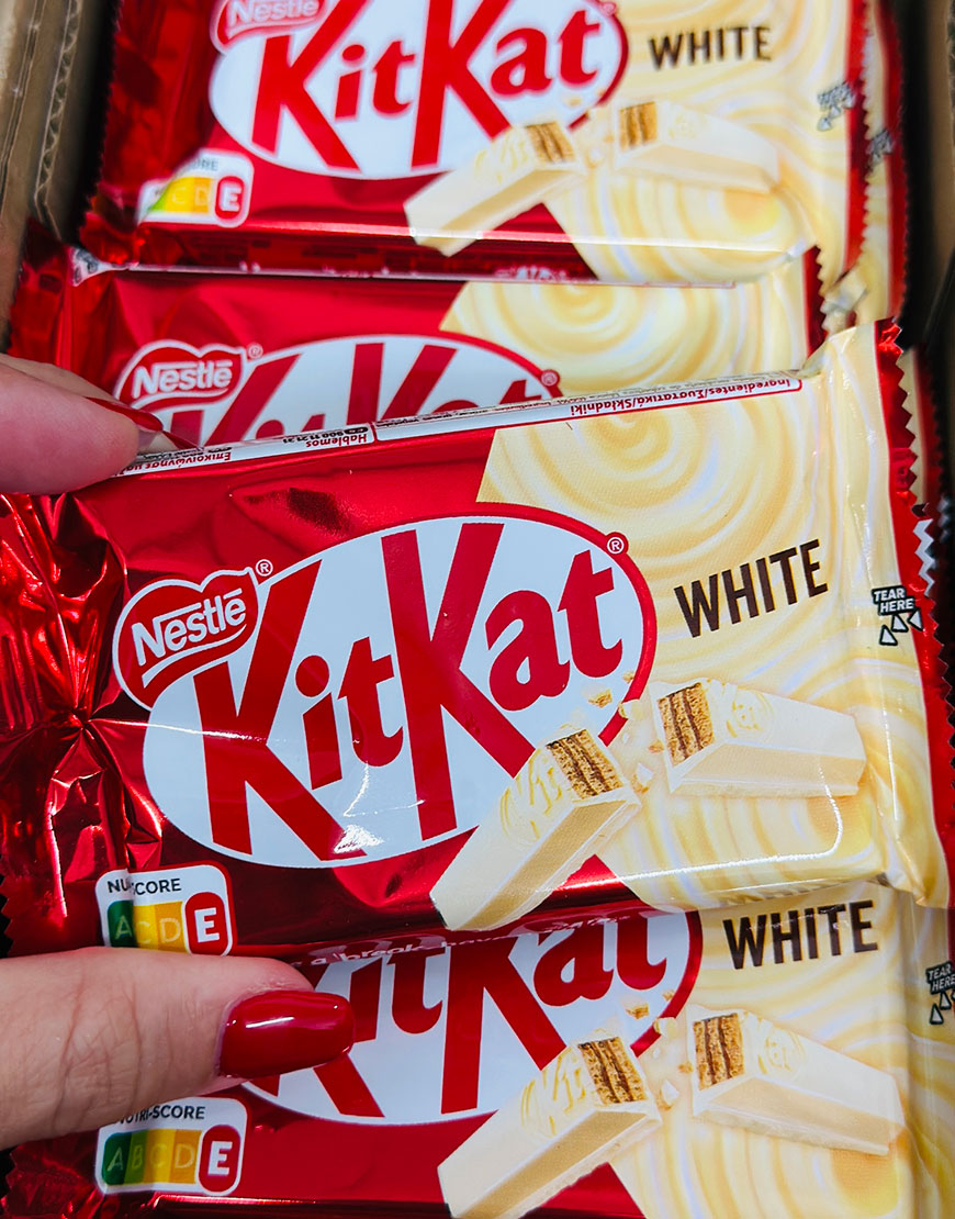 KITKAT WHITE
