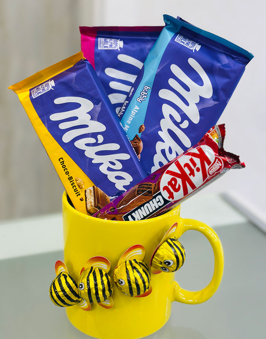 1.0 TAZA AMARILLA