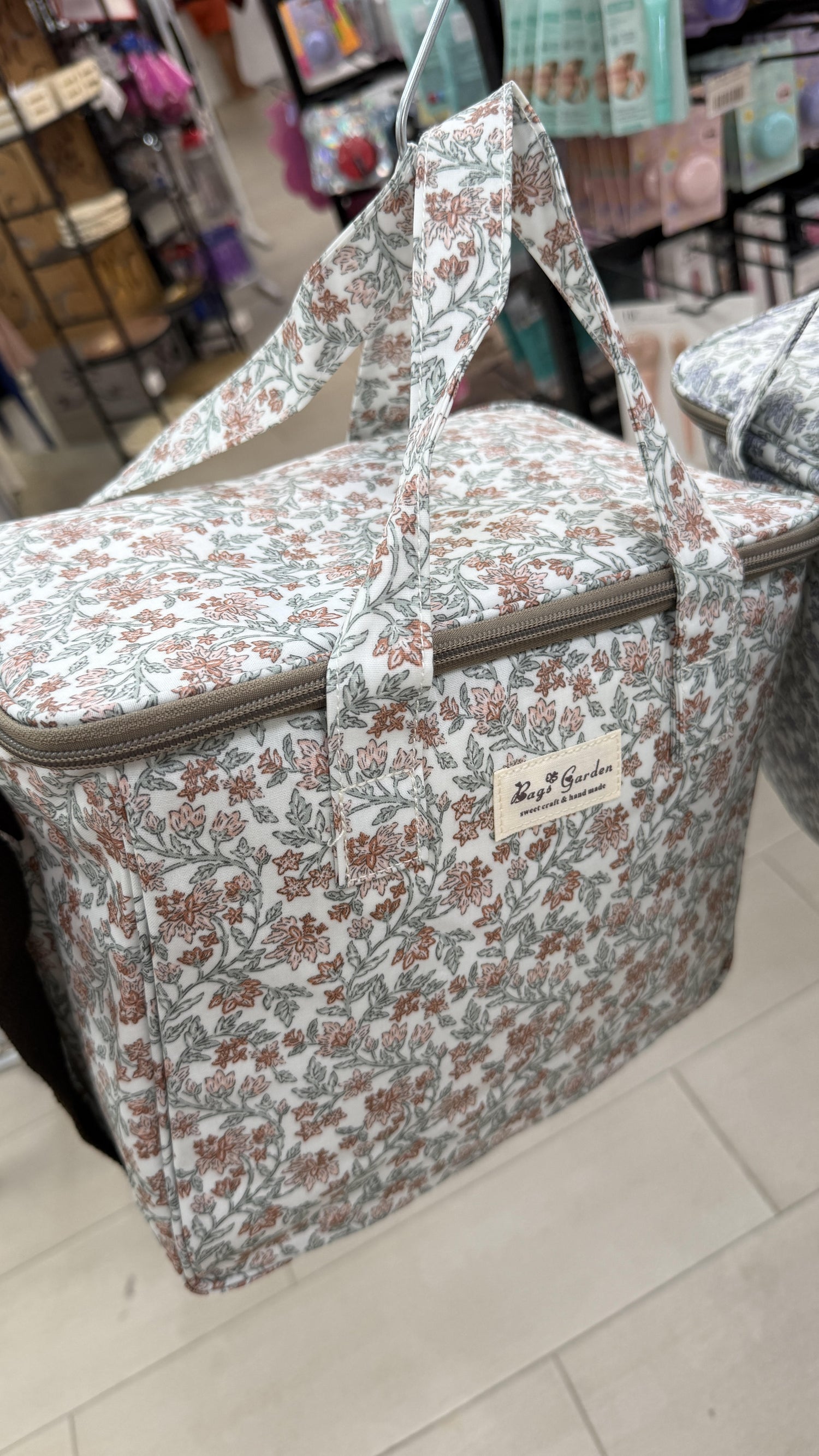 NEVERA FLORECILLAS GRANDE 7065