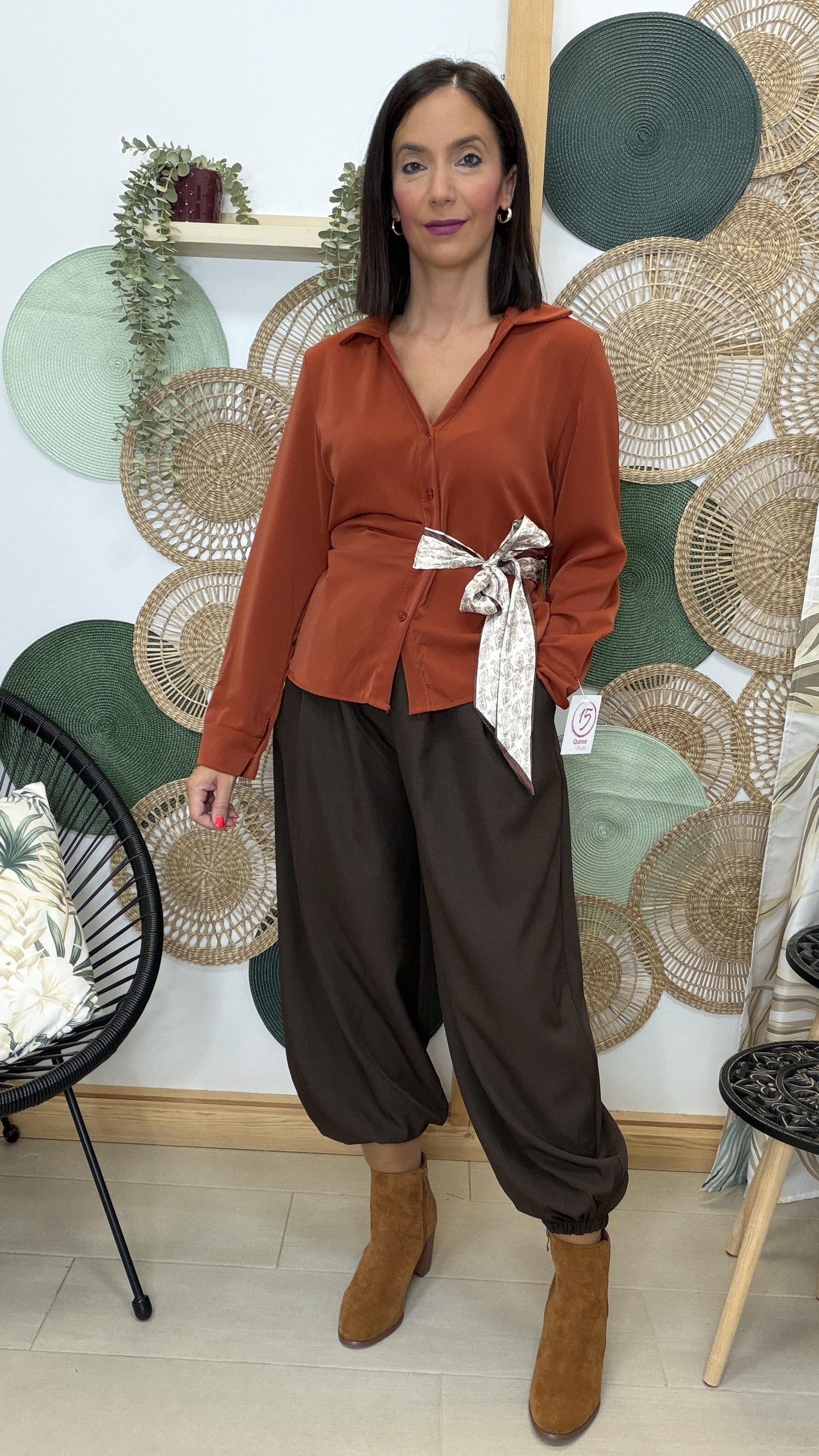 PANTALON TELA BOMBACHO CON PUÑO
