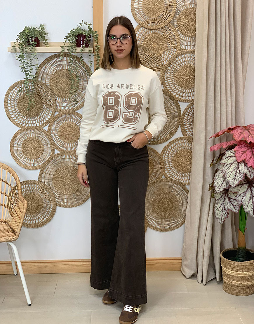 #BEIGE